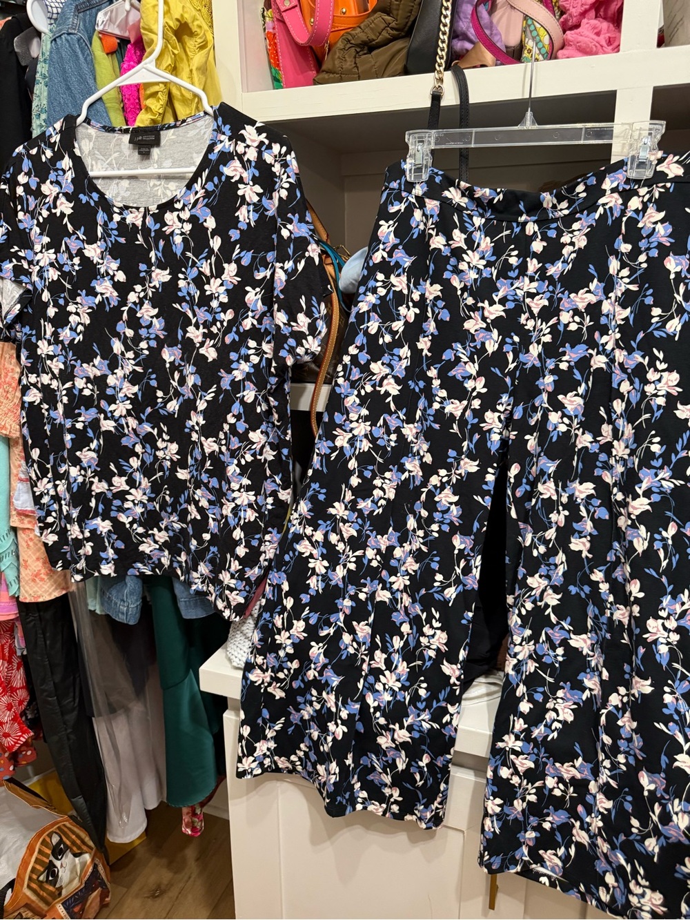 J. Jill Black Wide-Leg Pants with Blue & Pink Floral Print